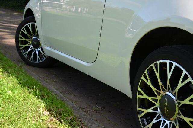 Fiat 500C 1.0 Hybrid Dolcevita Navigatie/Pdc/Ecc/Apple Carplay/Android Auto/lichtmetalen velgen 16"/Instrumentenpaneel in kleur