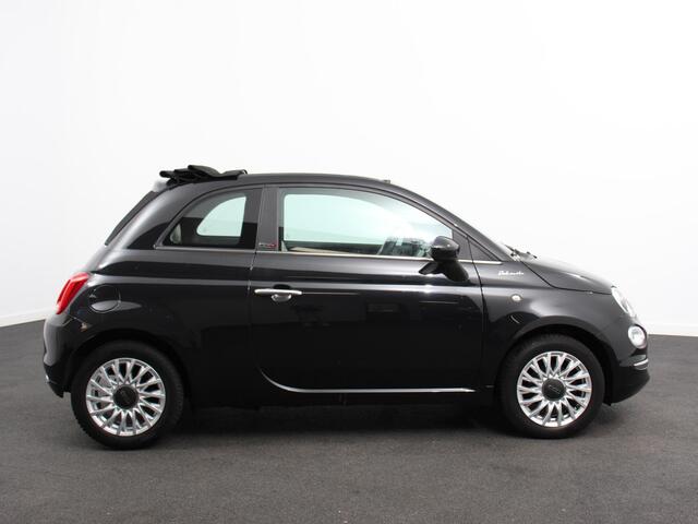 Fiat 500C 1.0 Hybrid Dolcevita Leder Navigatie Apple Carplay/Android Auto Parkeersensoren achter Cruise Control Climate Control