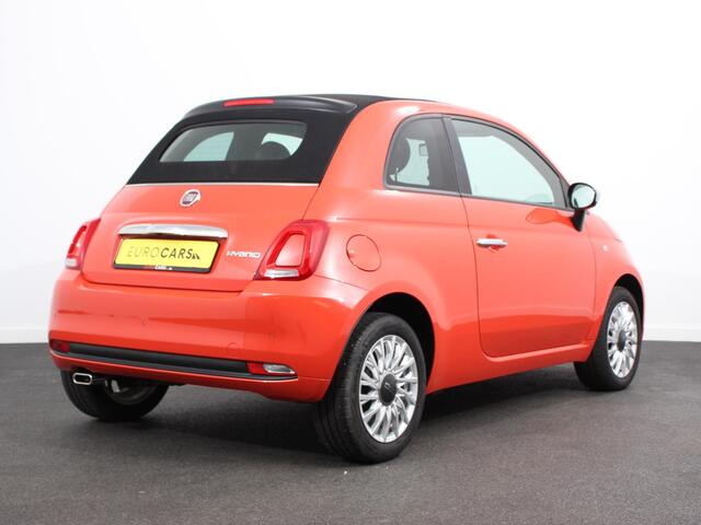 Fiat 500C 1.0 Hybrid Cabrio Navigatie Climate Control Cruise control Lichtmetalen velgen Apple Carplay/ Android Auto Navigatie Parkeersensor achter