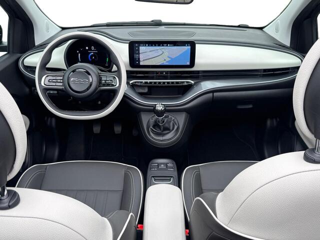 Fiat 500C La Prima 1.0 Hybrid 65pk | CLIMA | CAMERA | APPLE CARPLAY / ANDROID AUTO | STOELVERW. |