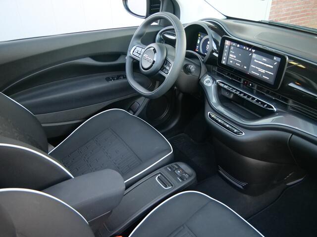 Fiat 500C Urban 42 kWh 119 Pk DAB / Apple Carplay / Camera / Stoelverwarming / SOH 95,7 % – foto 4