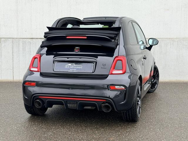 Fiat 500C ABARTH 1.4 T-Jet Turismo / CARPLAY / AKRAPOVIC / LEDER / CLIMA