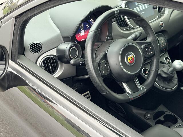 Fiat 500C ABARTH 1.4 T-Jet Turismo / CARPLAY / AKRAPOVIC / LEDER / CLIMA