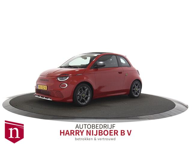 Fiat 500C ABARTH Urban 42 kWh Camera / maar 11 km / Navigatie