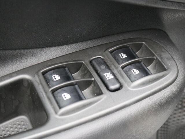 Fiat 500L 0.9 TwinAir Lounge / Trekhaak / Airco Climate control / Cruise Control / Navigatie / 1ste Eigenaar / Historie bekend / LMV / GROOT Panoramisch glazendak /
