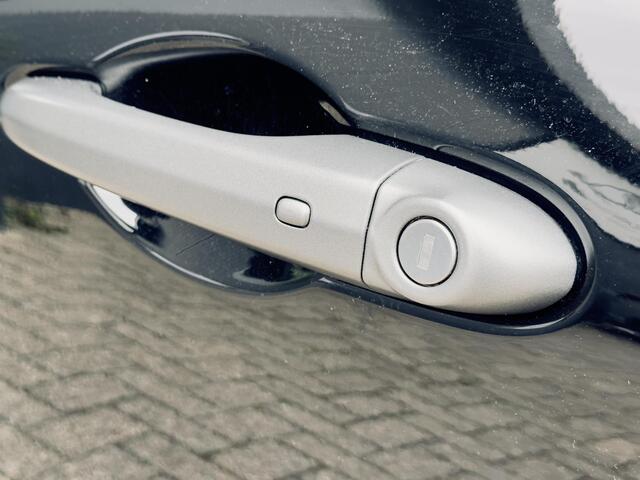 Fiat 500X 1.3 FireFly Turbo 150 Sport Pano Acc Keyless Camera