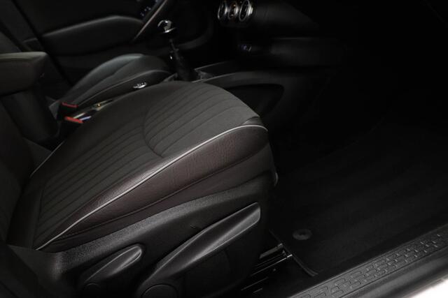 Fiat 500X 1.4 Turbo MultiAir Lounge | VISIBILITY PACK | DAB | NAVIGATIE | TREKHAAK