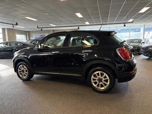 Fiat 500X 1.6 E-Torq / Navigatie / Climate- en Cruise control / Bluetooth / Dab+ / Licht- en Regensensor / CV / LMV met All season / PDC - erg netjes -