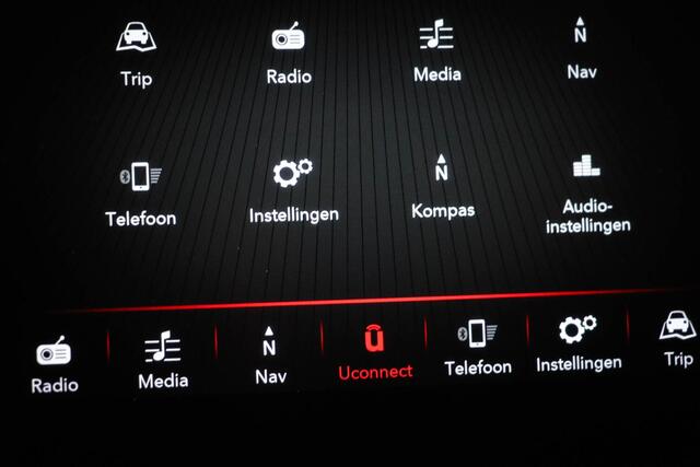 Fiat 500X 1.3 FireFly Turbo 150 Hey Google | CLIMA | DAB | UCONNECT | CAMERA | TREKHAAK | 18" – foto 6