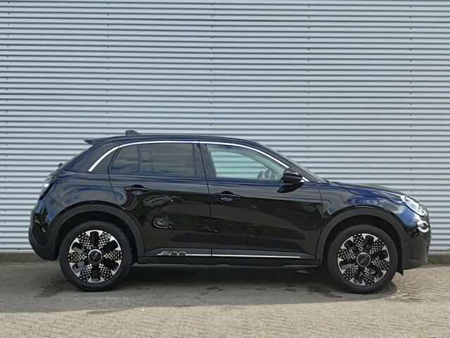 Fiat 600 La Prima 1.2 Turbo Hybrid 110pk | 180° CAMERA | ELEKTR. A.KLEP | ADAPTIVE CRUISE | CLIMA | APPLE CARPLAY / ANDROID AUTO