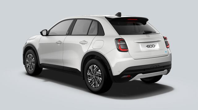 Fiat 600 600e RED 54 kWh WARMTEPOMP - GRATIS WALLBOX