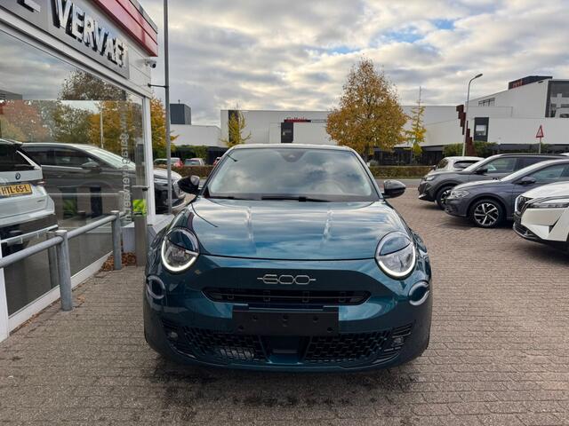 Fiat 600 1.2 Hybrid La Prima