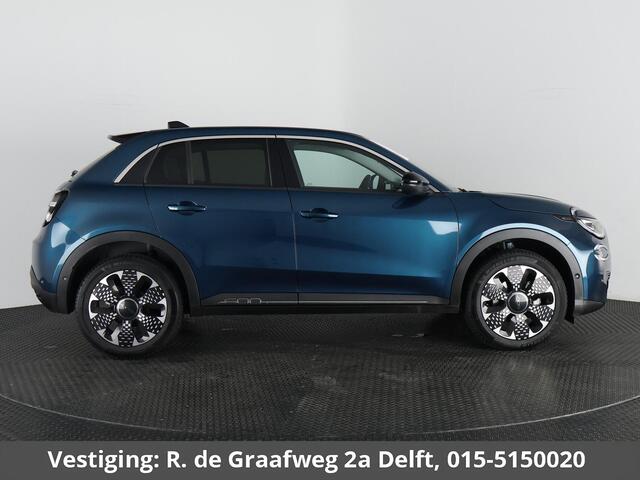 Fiat 600 1.2 Hybrid La Prima | Apple Carplay/Android Auto | Dodehoek detectie | Parkeersensoren