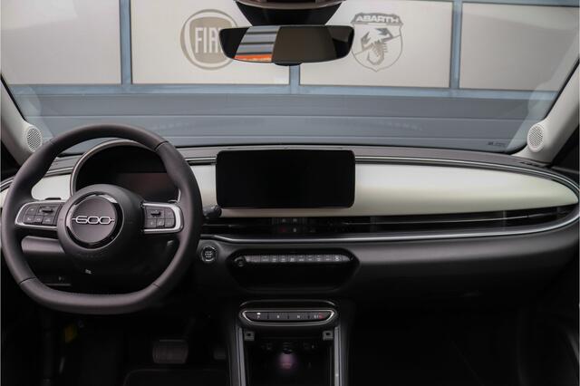 Fiat 600 1.2 Hybrid La Prima 1e eig AUT Full option Garantie