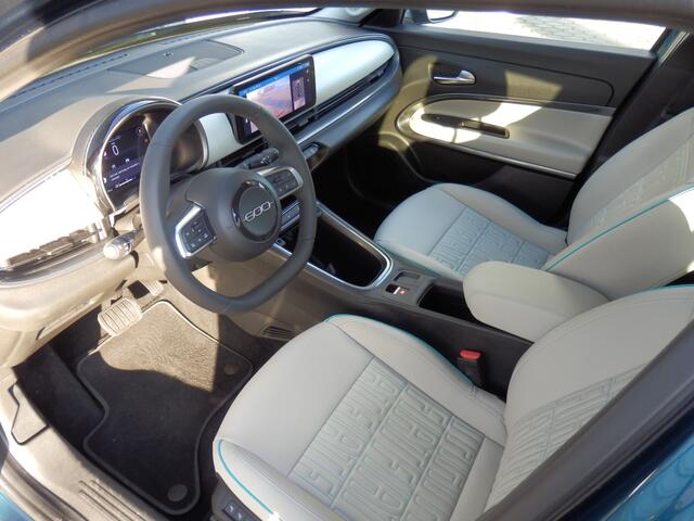 Fiat 600 101PK Hybrid La Prima | 360 camera | Massagestoel | Compleet |
