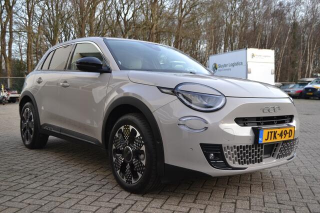 Fiat 600 600e La Prima 54 kWh