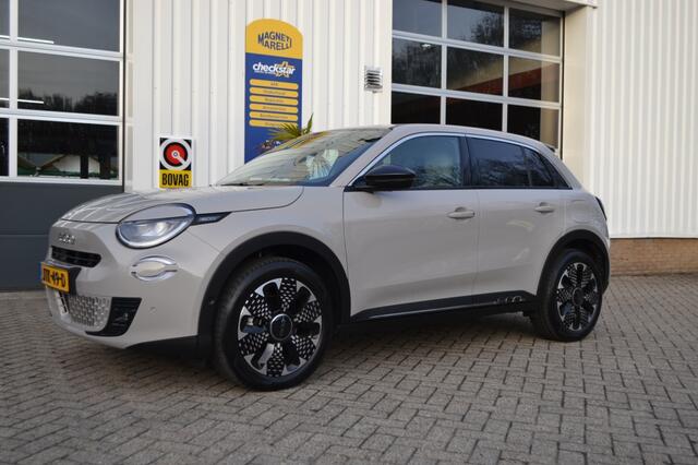 Fiat 600 600e La Prima 54 kWh