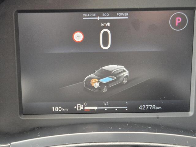 Fiat 600 1.2 Hybrid Urban AUTOMAAT / CLIMATE CONTROL/STOEL VERWARMING/CRUISE CONTROL