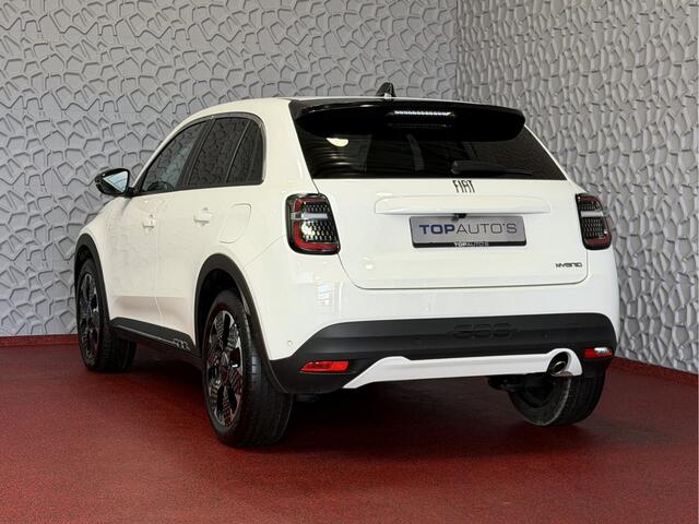 Fiat 600 1.2 HYBRID LA PRIMA CAMERA ELEK.STOELSTOELVERW.CARPLAY ADAP.CRUISE LEER MASSAGE ELEK.KLEP 18''LMV ? Top Auto Fiat Wijchen , 30 Jaar ervaring in Fiat , Wij leveren de : Icon / La Prima / Pop / Sport . Urban / Benzine / Hybrid . Met Fabrieksgarantie ?