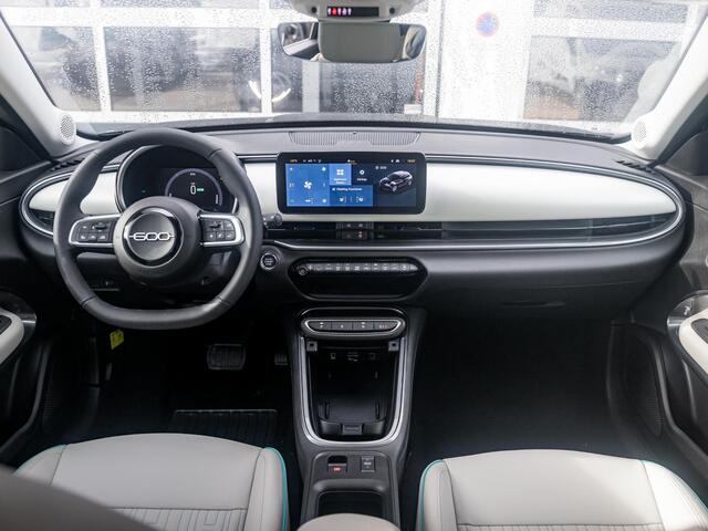 Fiat 600 600e La Prima 54 kWh | Carplay | Elek. Stoel | Stoelverwarming | Keyless | LED | Clima