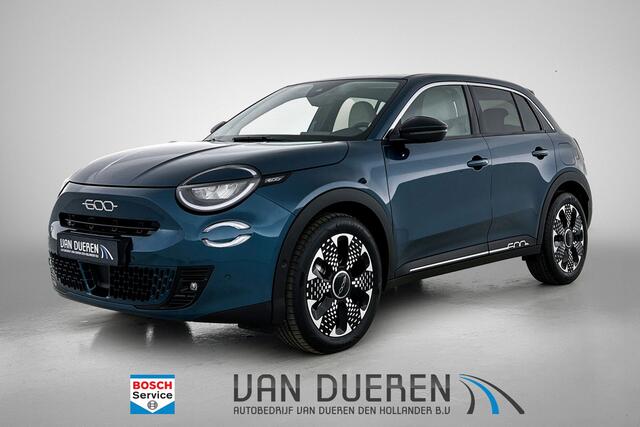 Fiat 600 1.2 Hybrid La Prima Leder, Camera, Carplay