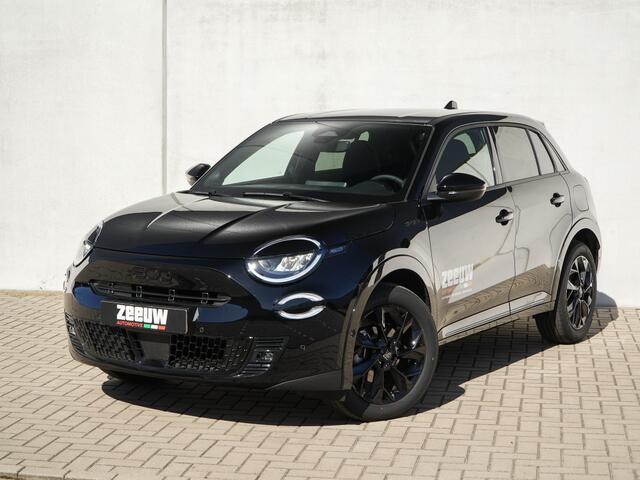 Fiat 600 600e Sport 54 kWh | Navi | Carplay | Camera | Winter | 18"