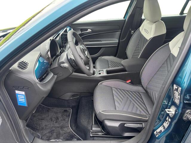Fiat 600 La Prima 1.2 Hybrid 145pk | ALL-SEASON BANDEN | CAMERA | NAVI | APPLE CARPLAY / ANDROID AUTO |