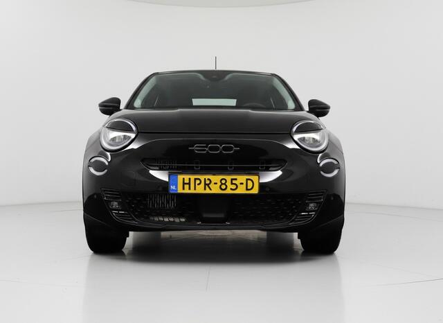 Fiat 600 1.2 Hybrid Urban Automaat, Orig.NL - NAP | DAB+ | Keyless | Navi | PDC+Camera | LED - RIJKLAAR + BOVAG GARANTIE