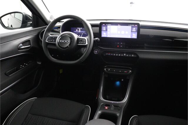 Fiat 600 1.2 Hybrid Urban Automaat, Orig.NL - NAP | DAB+ | Keyless | Navi | PDC+Camera | LED - RIJKLAAR + BOVAG GARANTIE