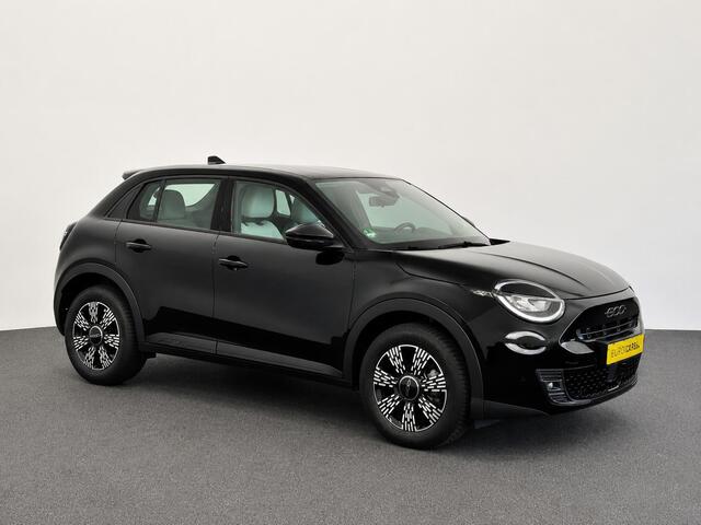 Fiat 600 1.2 Hybrid Icon Wireless CarPlay Stoelverwarming Cruise Control PDC+Camera achter Full LED Virtual Cockpit