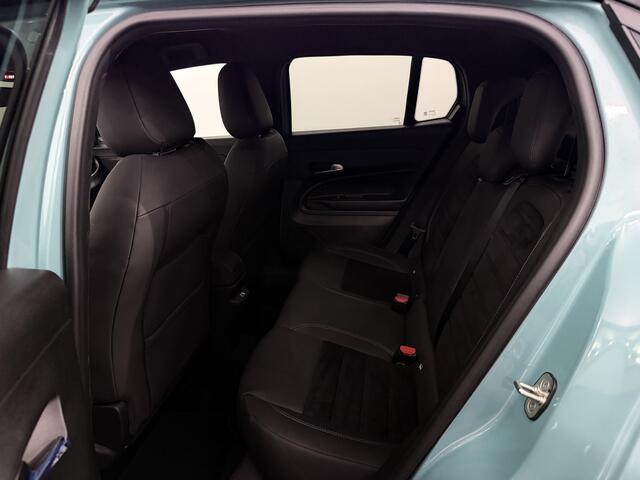 Fiat 600 1.2 Hybrid Sport 145PK Camera, Apple carplay, Rijstrook correctie, velgen, Stoelmassage, Verstelbare stoelen, Stoelverwarming, Cruise control adaptief, 2 Jaar garantie