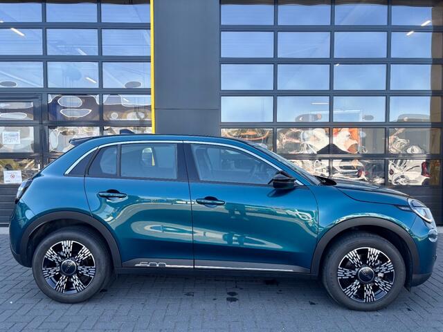 Fiat 600 1.2 Hybrid Urban Pack Winter Pack Comfort