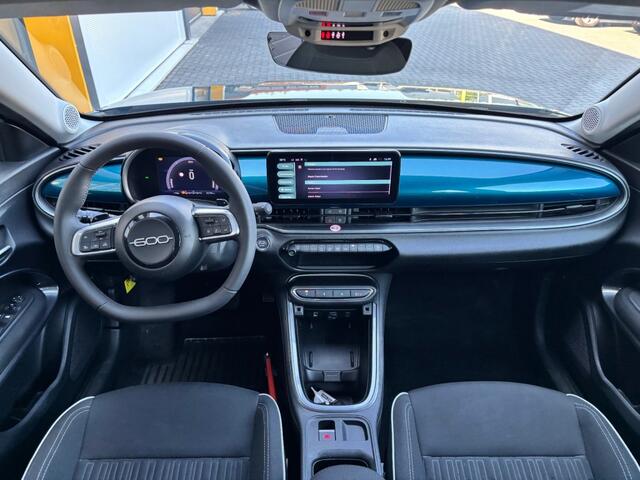 Fiat 600 1.2 Hybrid Urban Pack Winter Pack Comfort