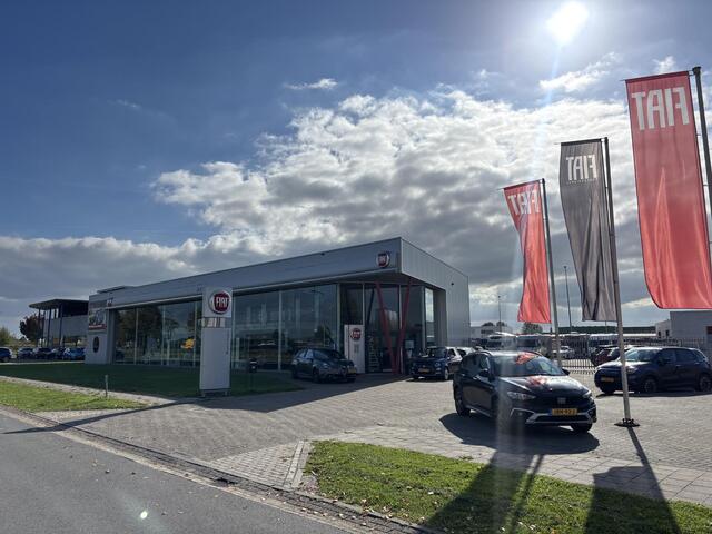 Fiat 600 1.2 Hybrid La Prima | 8 Jaar garantie | Beige | Full option | Camera | Massagestoel | Adaptive cruise | LED