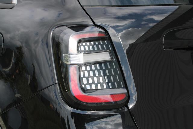 Fiat 600 1.2 Hybrid Urban l Incl. 12 maanden garantie l Stoelverwarming | Apple carplay/Android auto | Parkeercamera | DAB radio | Navigatie | Cruise control | Climate control |
