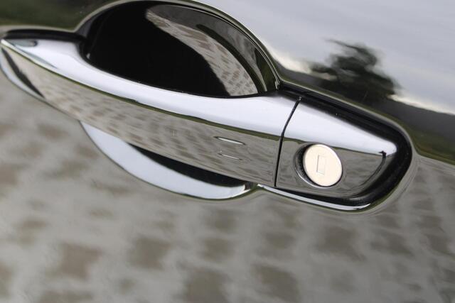 Fiat 600 1.2 Hybrid Urban | Incl. 12 maanden garantie | Cruise control | Apple carplay/Android auto | Parkeercamera | DAB radio | Navigatie | Stoelverwarming |