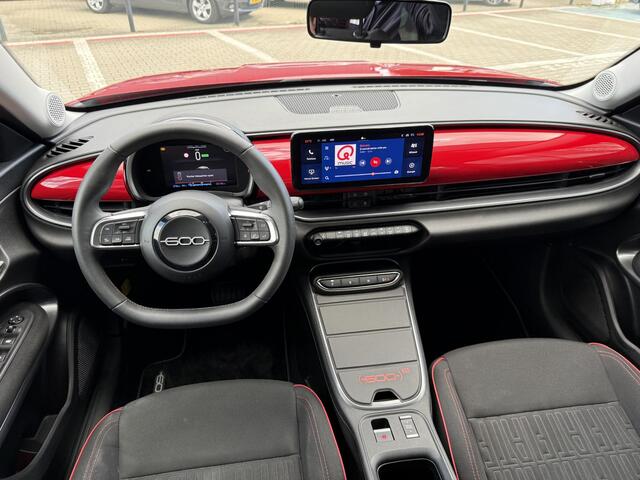 Fiat 600 600e RED 54 kWh *Cruise Control & LED*