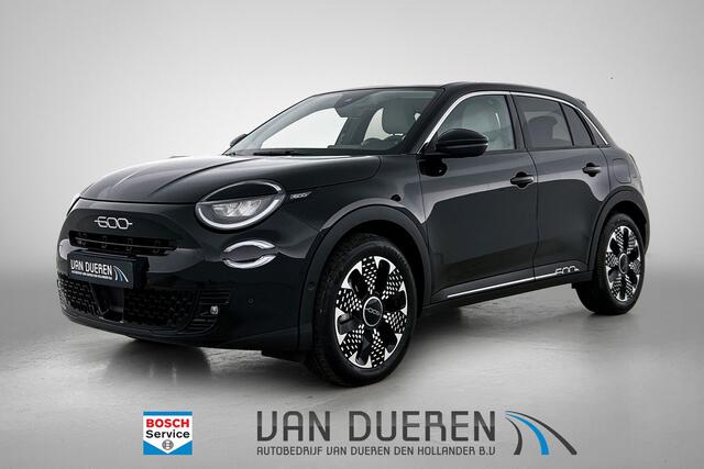 Fiat 600 1.2 Hybrid La Prima Keyless, CarPlay, Massage Bij Leseman
