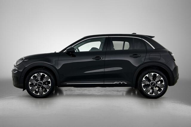 Fiat 600 1.2 Hybrid La Prima Keyless, CarPlay, Massage Bij Leseman