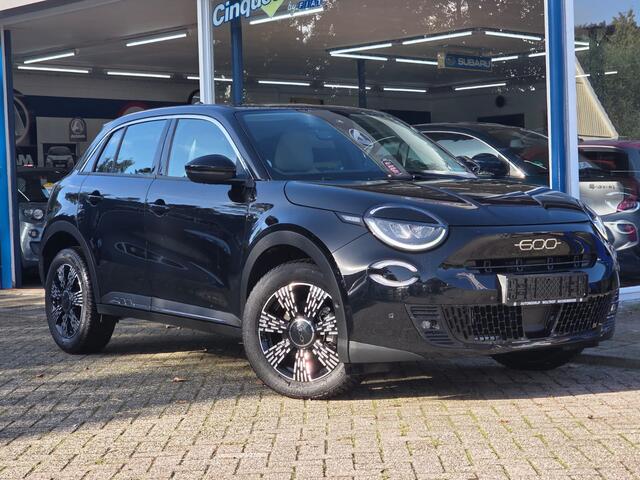 Fiat 600 1.2 Hybrid Urban