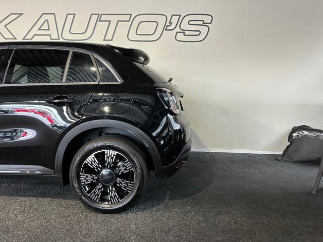 Fiat 600 1.2 HYBRID URBAN l NAP l AUTOMAAT l CARPLAY l CAMERA l KEYLESS l RIJKLAAR l