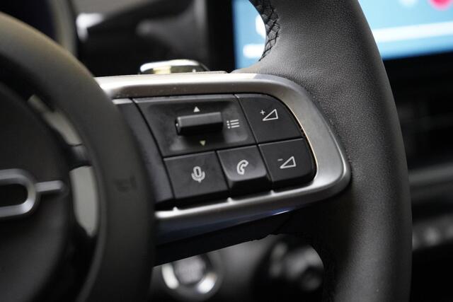 Fiat 600 1.2 Hybrid Urban | Achteruitrijcamera | Carplay | Climate control | Cruise control | Parkeersensoren