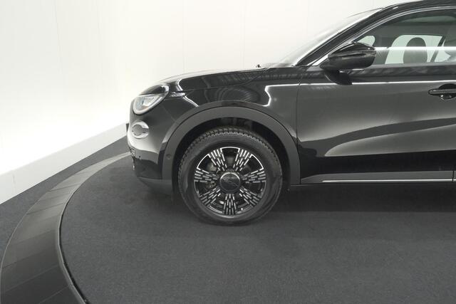Fiat 600 1.2 Hybrid 110 Urban | Camera | Dodehoekdetectie | Keyless | Apple Caprlay