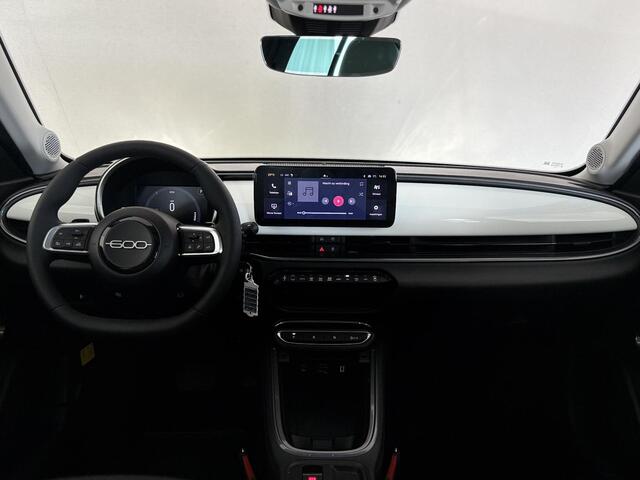 Fiat 600 1.2 Hybrid Icon 145 PK | Apple-Android | Cruise Control | Parkeersensoren