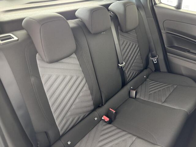 Fiat 600 1.2 Hybrid Icon 145 PK | Apple-Android | Cruise Control | Parkeersensoren