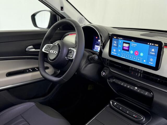 Fiat 600 600e La Prima 54 kWh | Apple-Android | Stoelmassage | Winter Pack