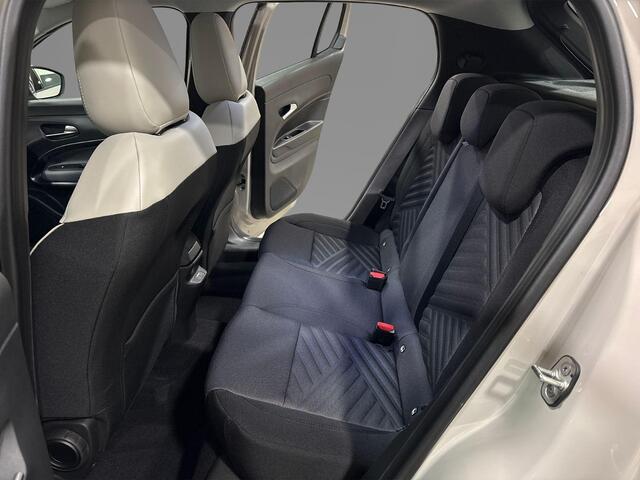 Fiat 600 1.2 Hybrid Icon 145pk Apple carplay / Android Auto | Parkeersensoren | Climate Conttrol | Cruise Control | 2 + 6 jaar Speciale garantie! |