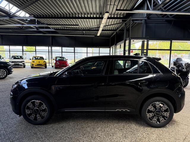 Fiat 600 1.2 Hybrid Urban | LED | 360 Camera | CarPlay | BTW | Clima |