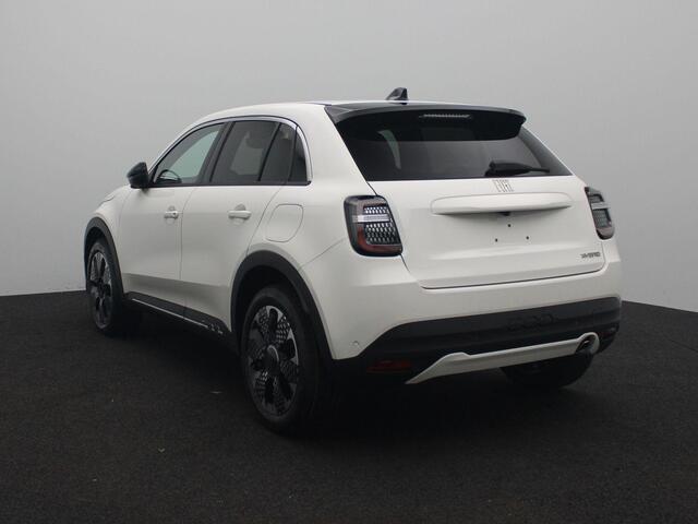 Fiat 600 1.2 Hybrid La Prima | Voorraadvoordeel | Parkeercamera Achter | Blind Spot | NAVI | Full LED |