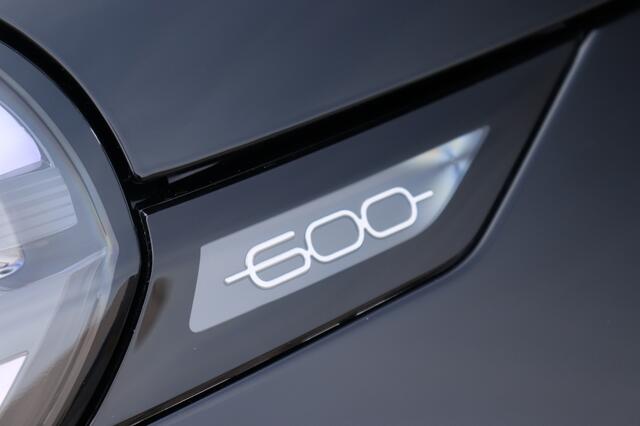 Fiat 600 RED 54 kWh | Carplay | Clima | Cruise | PDC | BTW